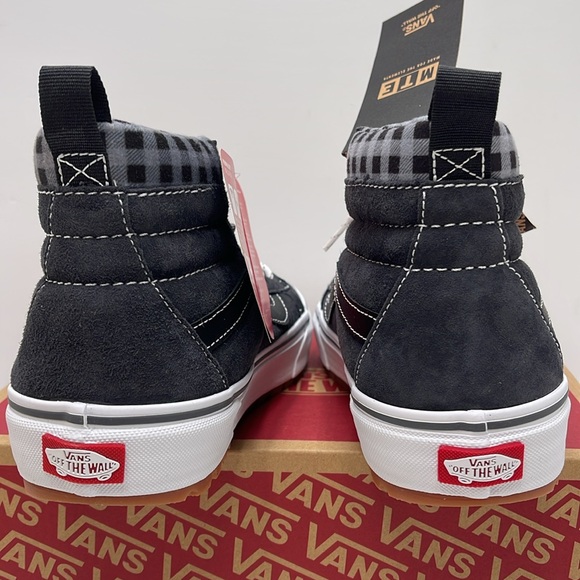 Vans Men’s Sk8-Hi Mte-1 Plaid Grey/White
VN0A5HZYGYW Boots Sneakers - Picture 14 of 16